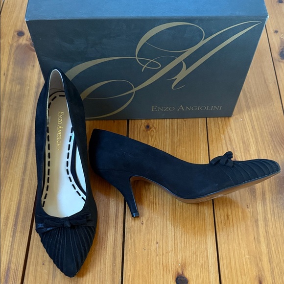 Enzo Angiolini Elegant Black Heels - Picture 1 of 4